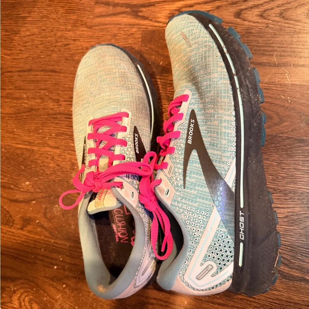 Brooks Women's Running Shoes Ghost 14 size 8.5 - Blue and Pink - Picture 3 of 6
